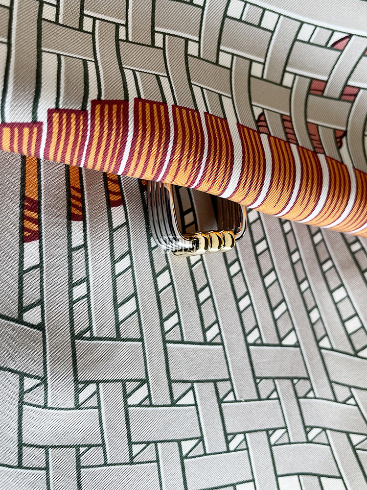 Women Charms Scarf Ring Scarves Buckle Shawls Button Bandanas Holder Brooch Fashion Style Accessories Gift Ruban