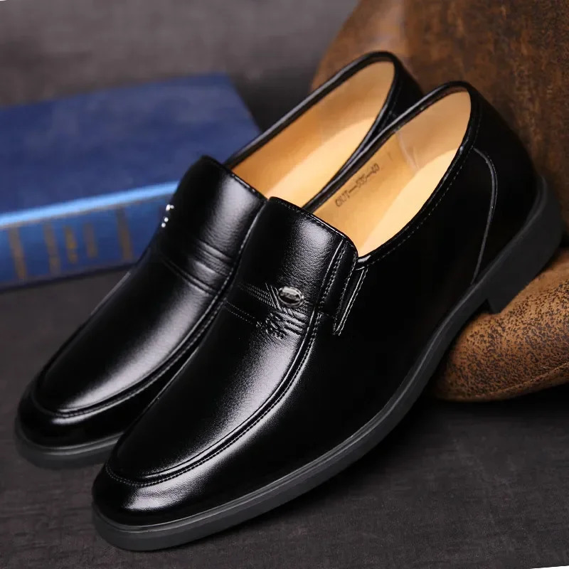 Leather mens formal shoes mens Loafers dress Moccasins breathable smooth black driving shoes Plus size 38-44 241031