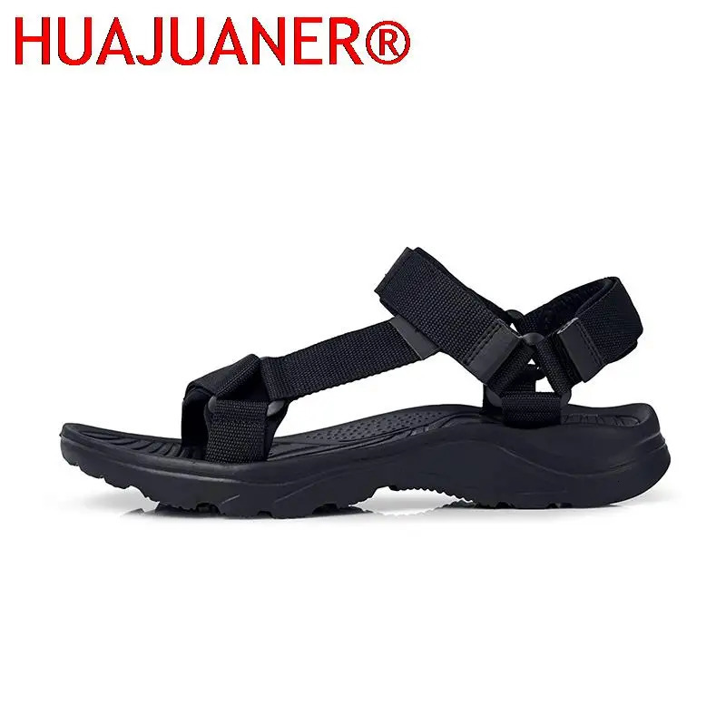 2025 new Fashion Outdoor Lightweight EVA Sole Breathable Sandy Beach Men Sandals Garden Shoes Summer High Quality Clogs Big Size 240322