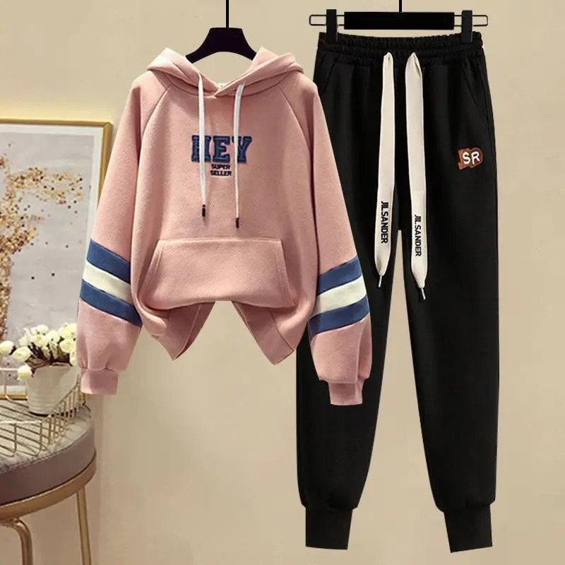Sports Set for Women in Spring and Autumn Korean Version Color Blocking Hooded Top Casual Pants Age Reducing Twopiece 241031