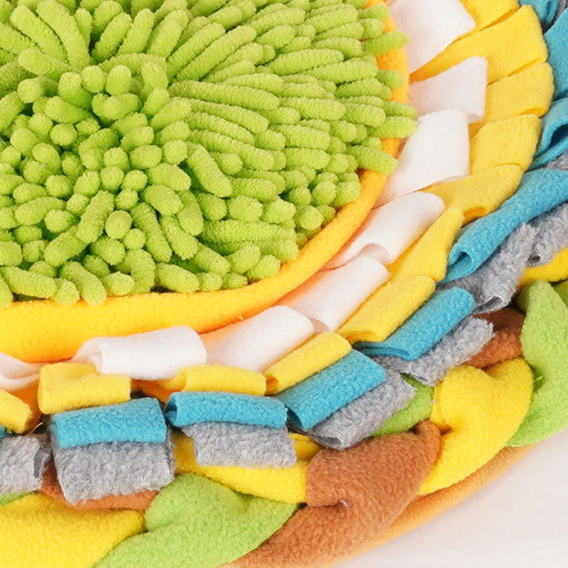 pet sniffing mat, dog puzzle decompression training blanket, feeding mat, relieving stuffiness, preventing choking, and slow food mat