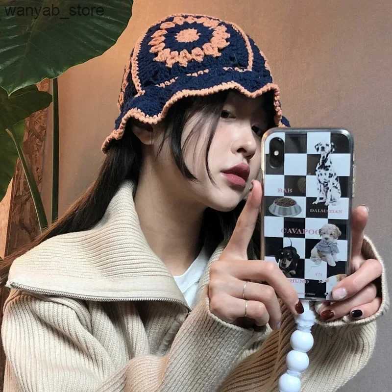 Wide Brim Hats Bucket Hats Women Hollow Flower Knitted Fisherman Hat Handmade Crochet Matching Basin Hat Spring Summer Sunscreen Sun Hats Female Panam