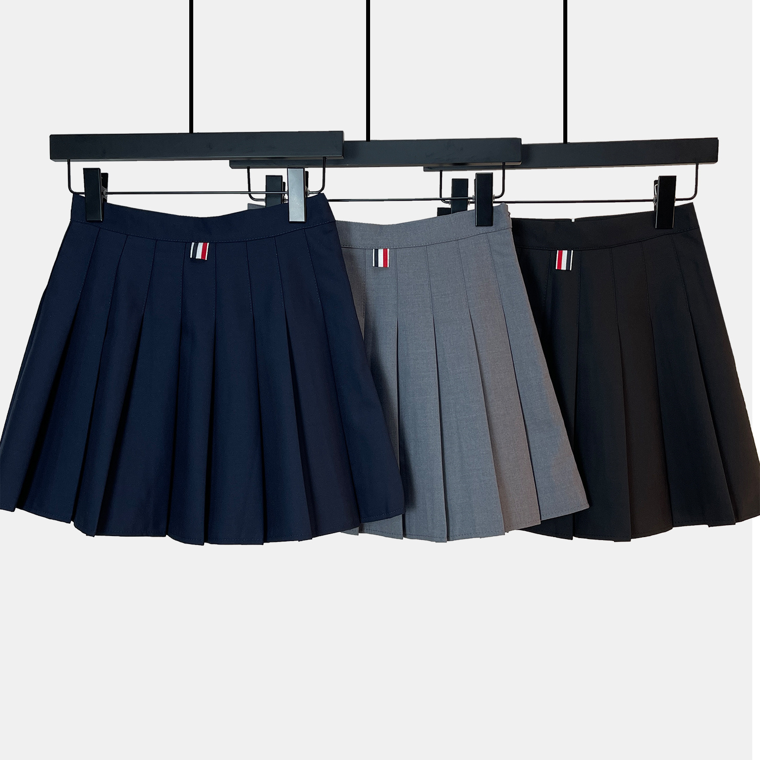 Designer Women's Short Summer Girls Classic Pleated Mini Maxi Skirts Slim Black A-E Skirt Small Leather Dress Multiple Styles Size S-2Xl