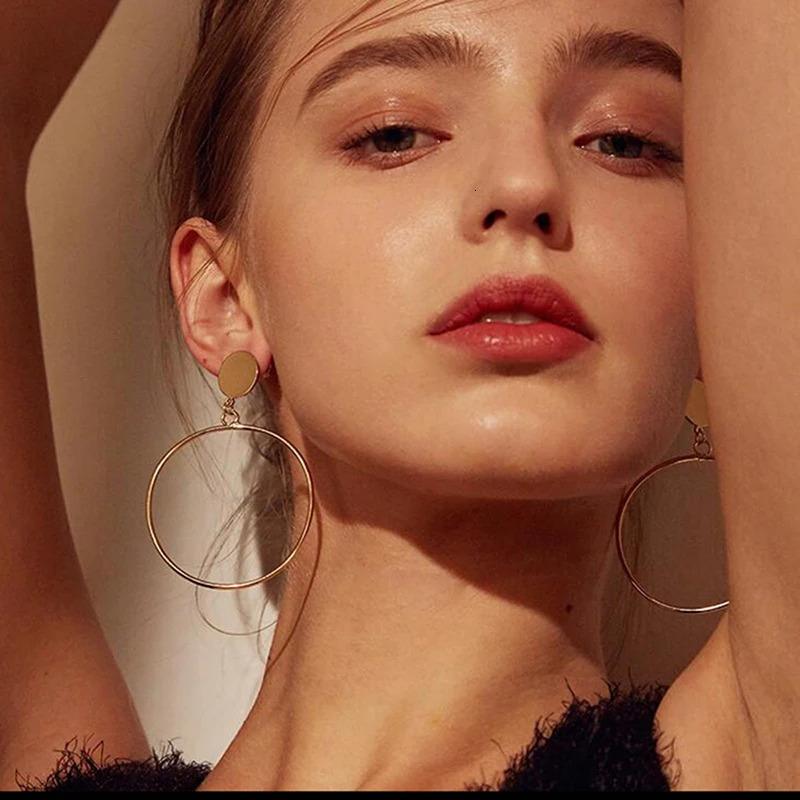 Simple Fashion Gold Silver Plated Geometric Big Round No Pierced Clip Earring for Ear Hole Women Hollow Clips Jewelry 241031