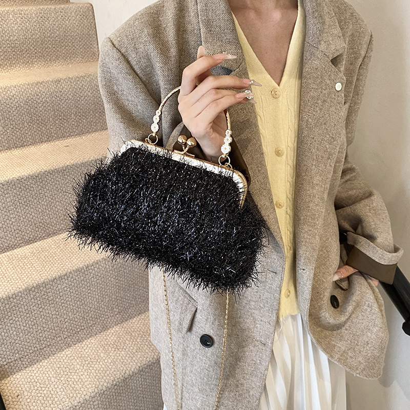 Banquet fashion women's handbag autumn and winter style fashion shoulder bag Korean version fashion crossbody bag