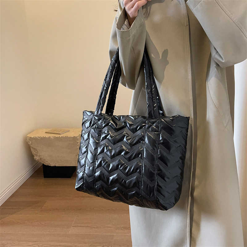 CMM Womens Winter New Large Capacity Fashion Autumn Winter Pearlescent Cotton Jacket Shoulder Bag Down Commuter Tote Bag