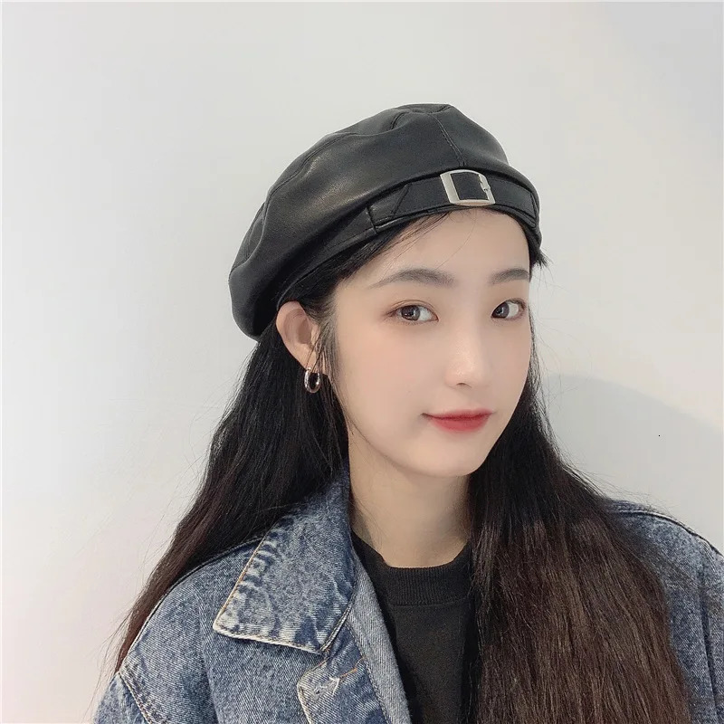 Leather Womens classic beret 241031
