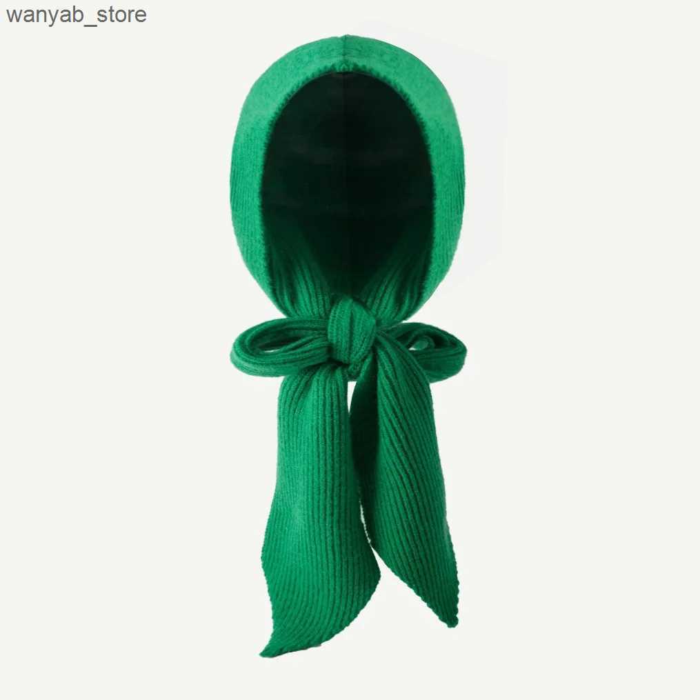 Wide Brim Hats Bucket Hats Korea Hat and Scarf Set Knitted Hooded Shawl Balaclava Hat Winter Thicken Keep Warm Scarf Wool Pullover Hat Gothic Accessor