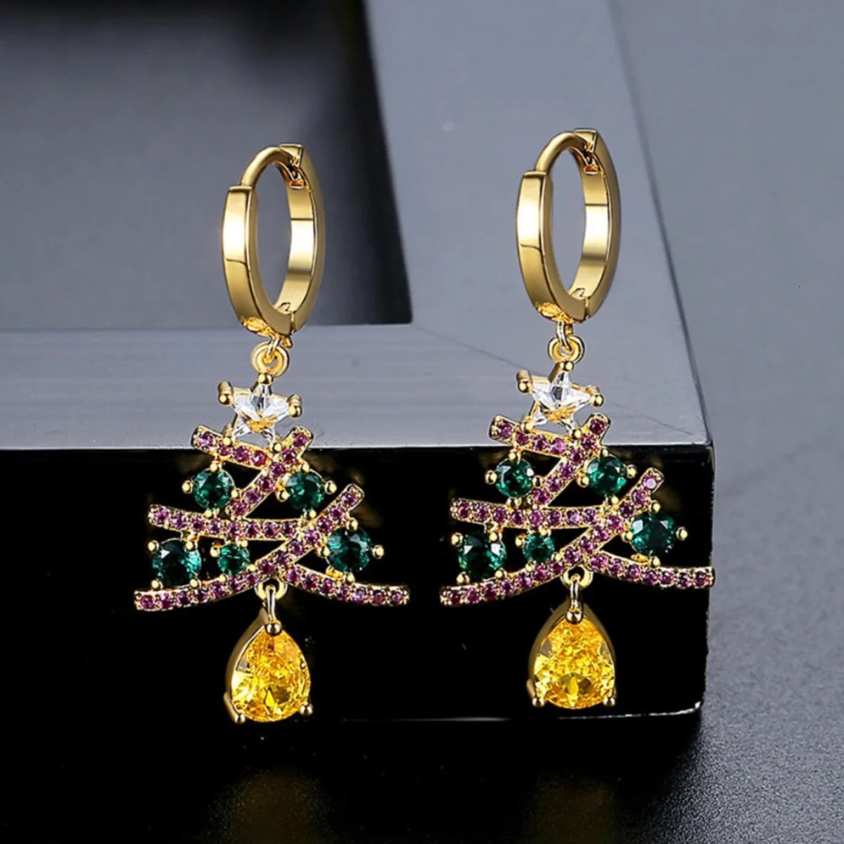 Christmas zircon earring set sparkling fashion and colorful Christmas tree personality fashionable and versatile long earrings 241031