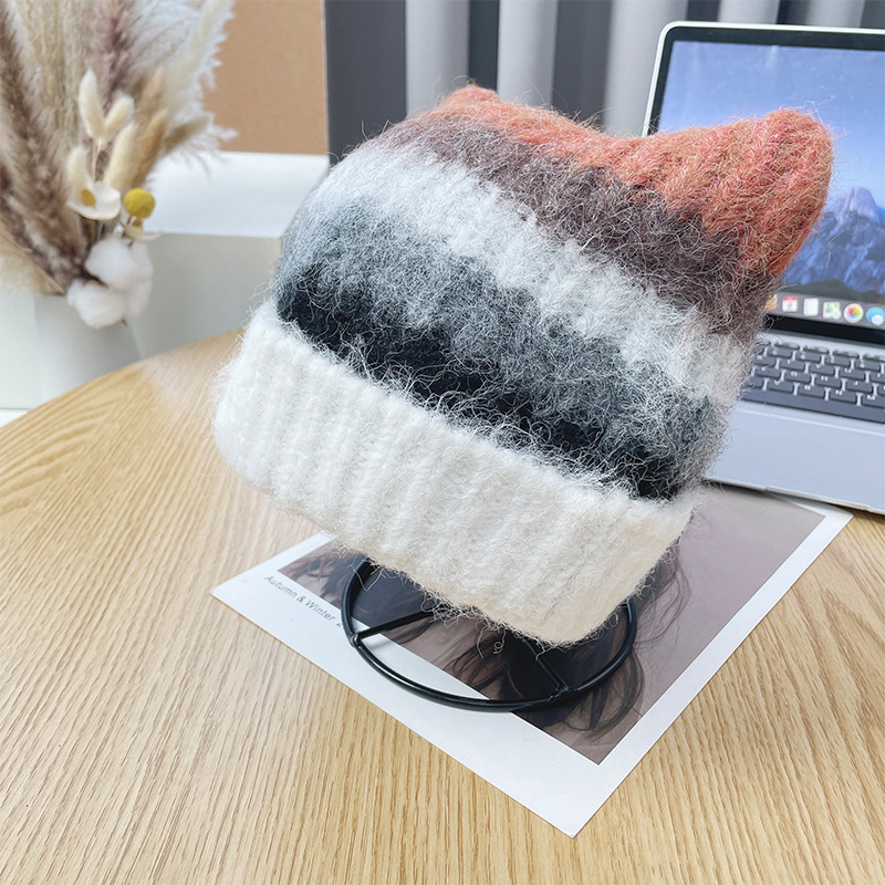 2024 Cat Ear Knitted Hat Solid Warm Pig Ear Wool Hat Cute and Fashionable Hooded Niche Design Hip Hop Personalized Cold Hat 240625