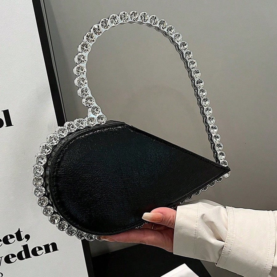 New designer heart-shaped diamond studded banquet fashionable Western style women's handbag