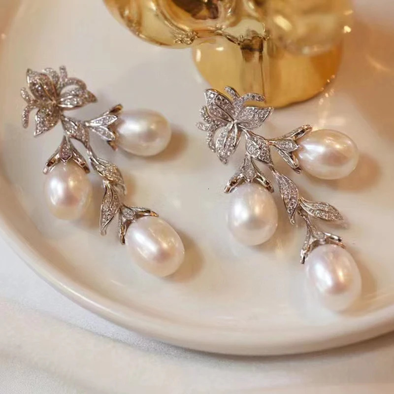 Natural fresh water pearl earrings Baroque style womens exquisite jewelry 925 sterling silver cubic zirconia as a Christmas gift 241031
