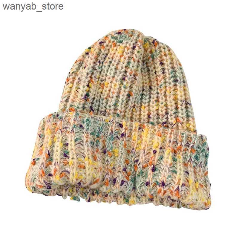 Wide Brim Hats Bucket Hats New Womens Autumn and Winter Outdoor Knitted Hats Warm Big Head Circumference Cold-proof Wild Skullies Beanies Gorras Mujer