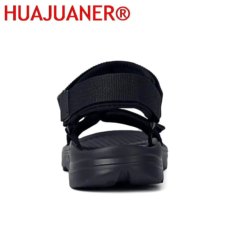 2025 new Fashion Outdoor Lightweight EVA Sole Breathable Sandy Beach Men Sandals Garden Shoes Summer High Quality Clogs Big Size 240322