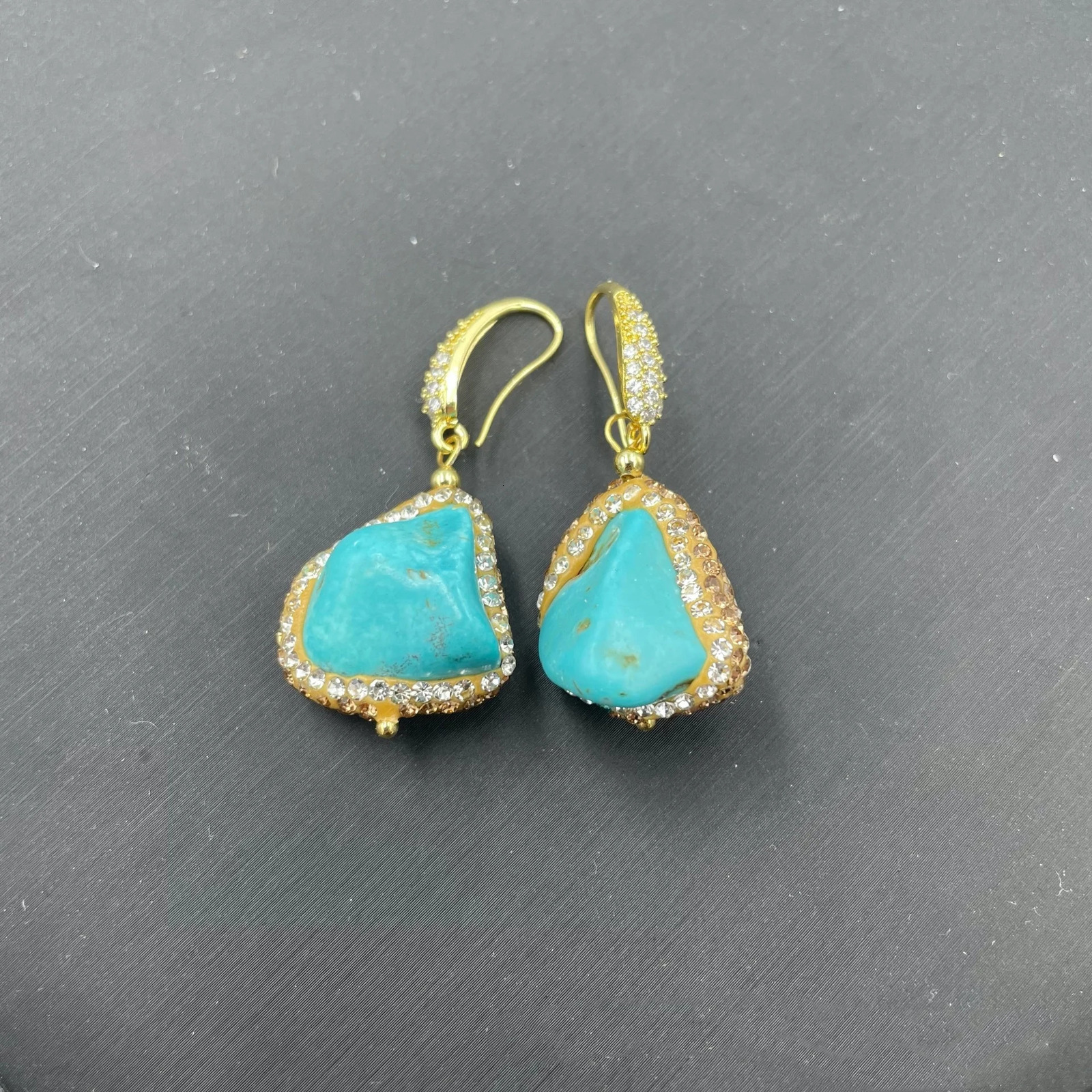 ST019 Retro Turquoise Natural Pearl Inlaid Jewelry Ethnic Style Niche Personalized n Selling Four Piece Set 241031