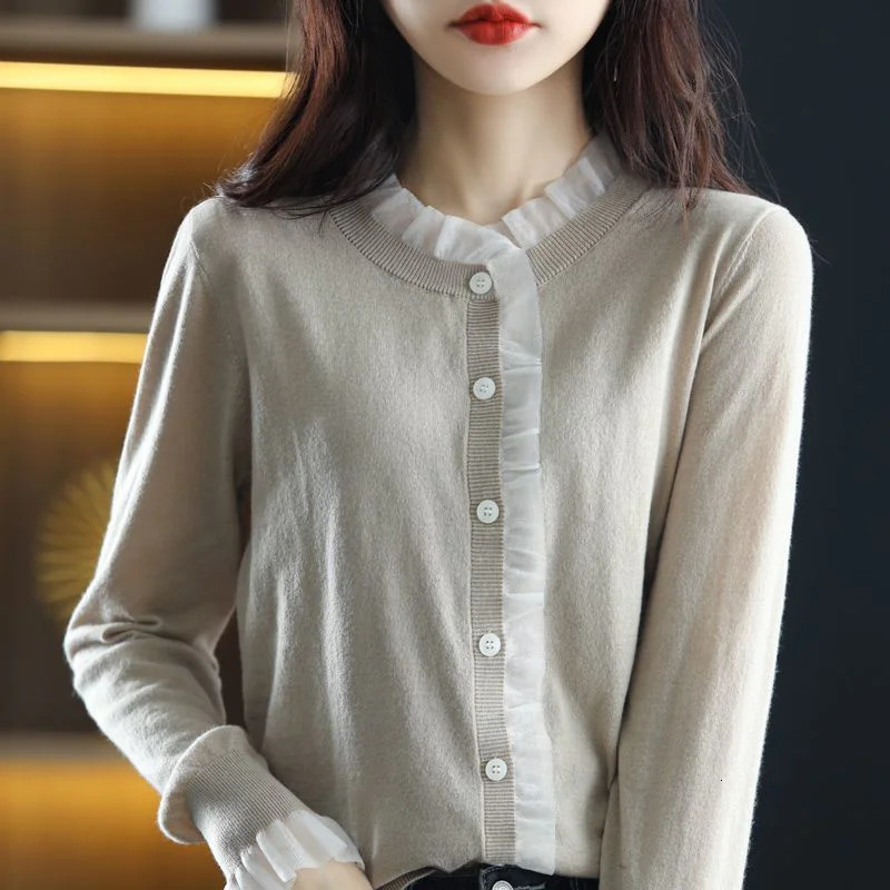 Korean Autumn Winter Fashion Casual Pullover Sweater Women Solid Round Neck Button Lace Patchwork Long Sleeve Knit Top 241029