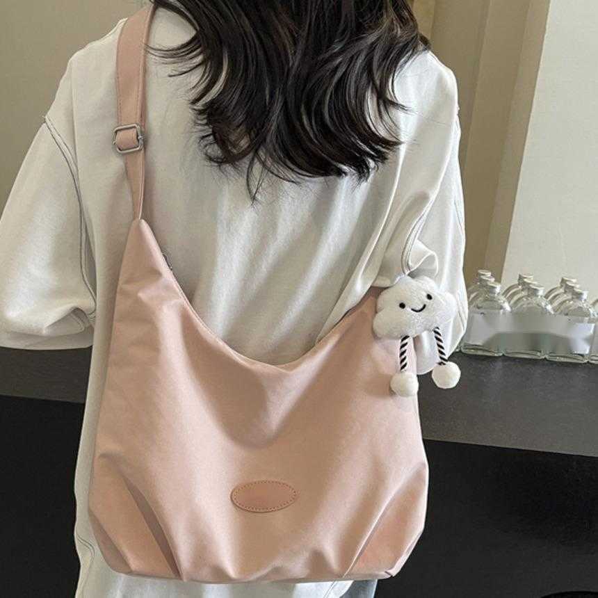 Shoulder Bags Tote Bag Large Capacity Trendy Autumn Simple Solid Color Shoulder Bag Commuting Student Class Fashionable Crossbody Bag 241015