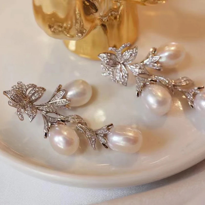 Natural fresh water pearl earrings Baroque style womens exquisite jewelry 925 sterling silver cubic zirconia as a Christmas gift 241031