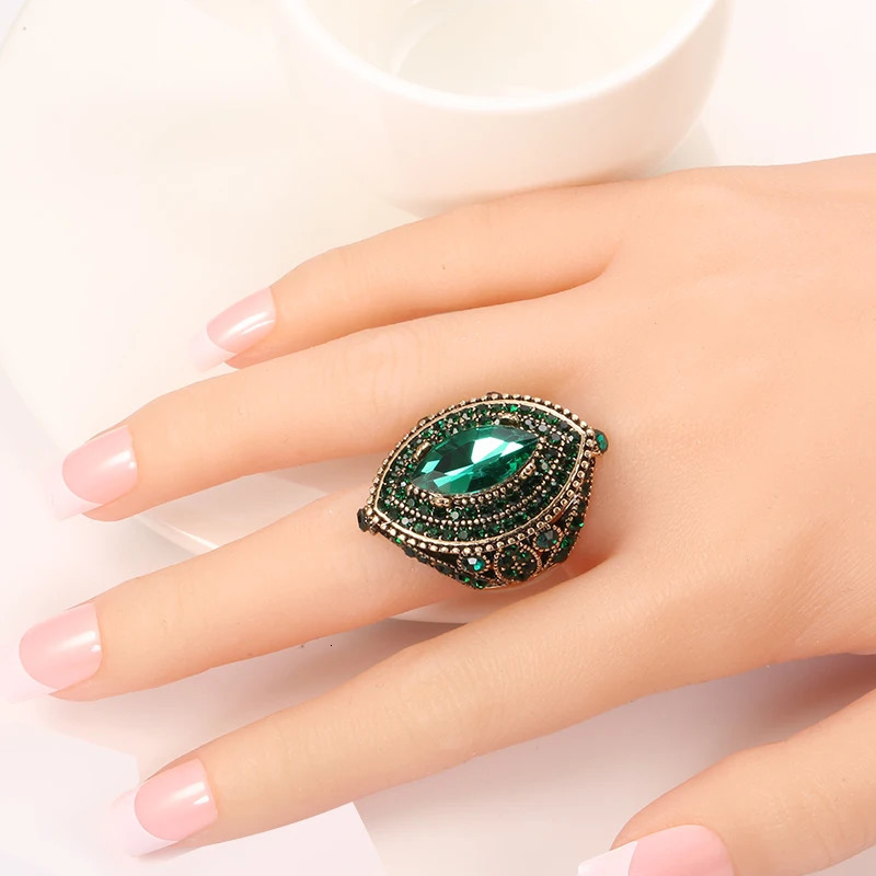 Kinel Antique Ring For Women Vintage Look Green Crystal Boho Jewelry Gold Color Charm Ethnic Wedding 241031
