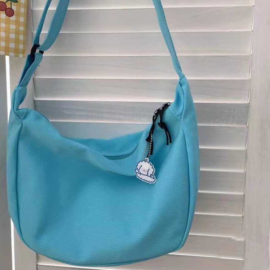 Shoulder Bags Fashionable Minimalist Versatile Daily Designer Bag Trend Candy Color Tote Bag Foreign Style WoMens One Shoulder Crossbody Bag 241015