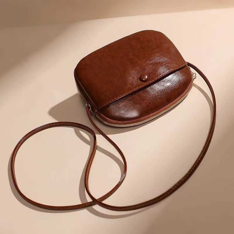 Shoulder Bags Fashion WoMens Shoulder Bag Trendy And Simple New Cross Bag Bags Texture Designer Bag 241015