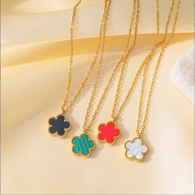 Madam Clover Necklace Pendant Pearl Mother Plated 18K for Women's Girl Valentine's Day Mother's Day Engagement designer Jewelry Gift High quality