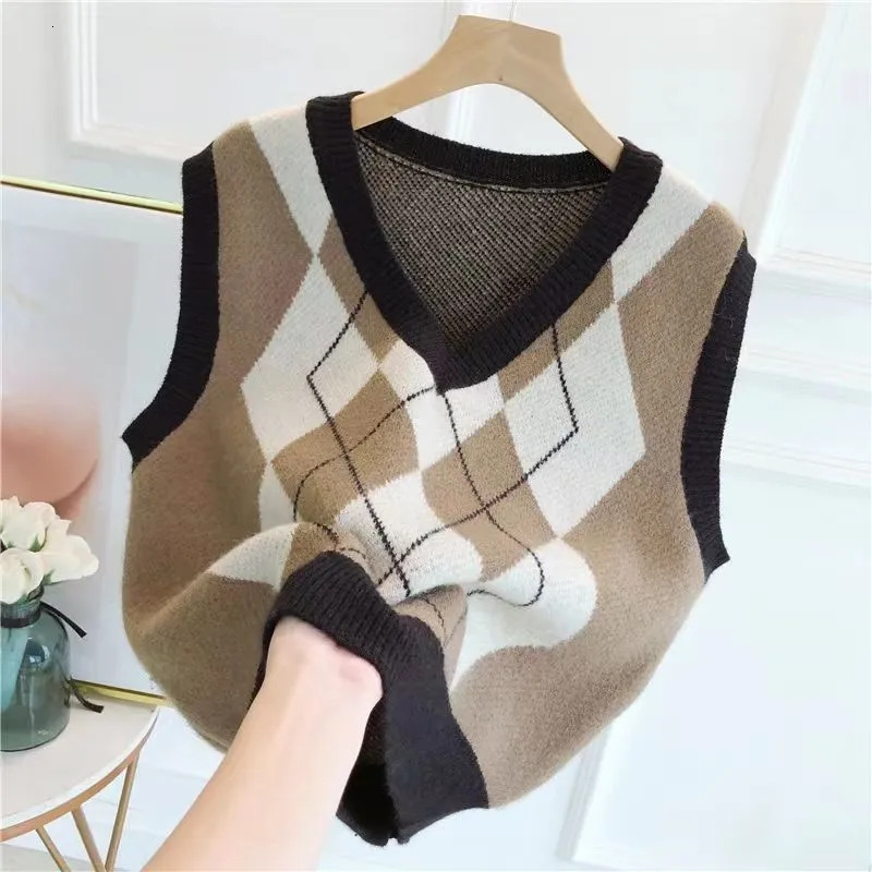 Korean Version Autumn New Item V Neck Knitted Sweater Vest Women S Loose And Versatile Outerwear Top Women F1101#33 .