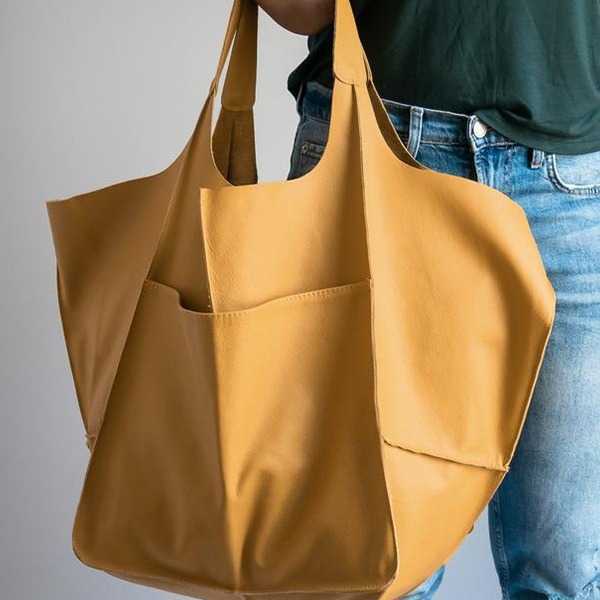 Shoulder Bags Minimalist New Style Large Designer Handbag Soft Leather Large Capacity Shopping Bag One Shoulder Handheld Tote WoMens Bag 241015