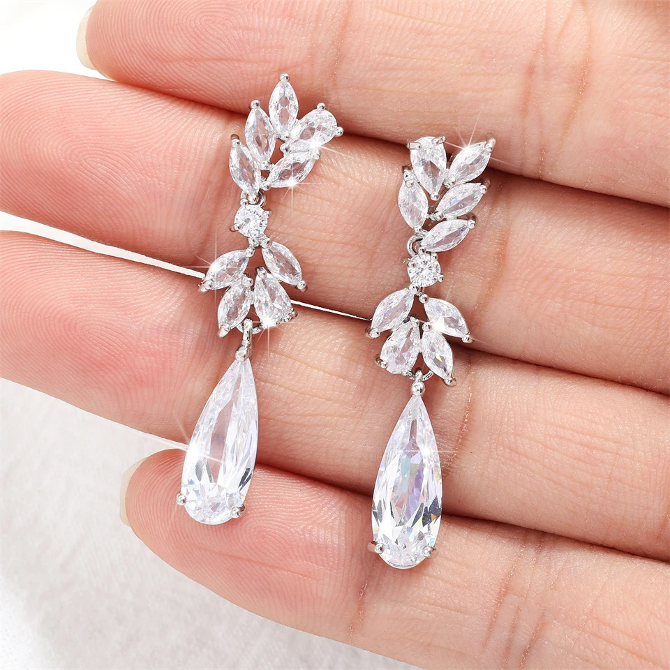ZAKOL White Zircon Leaf Dangle Earrings for Women Shinny Water Drop Crystal Flower Pendant Earring Bridal Wedding Jewelry 241031