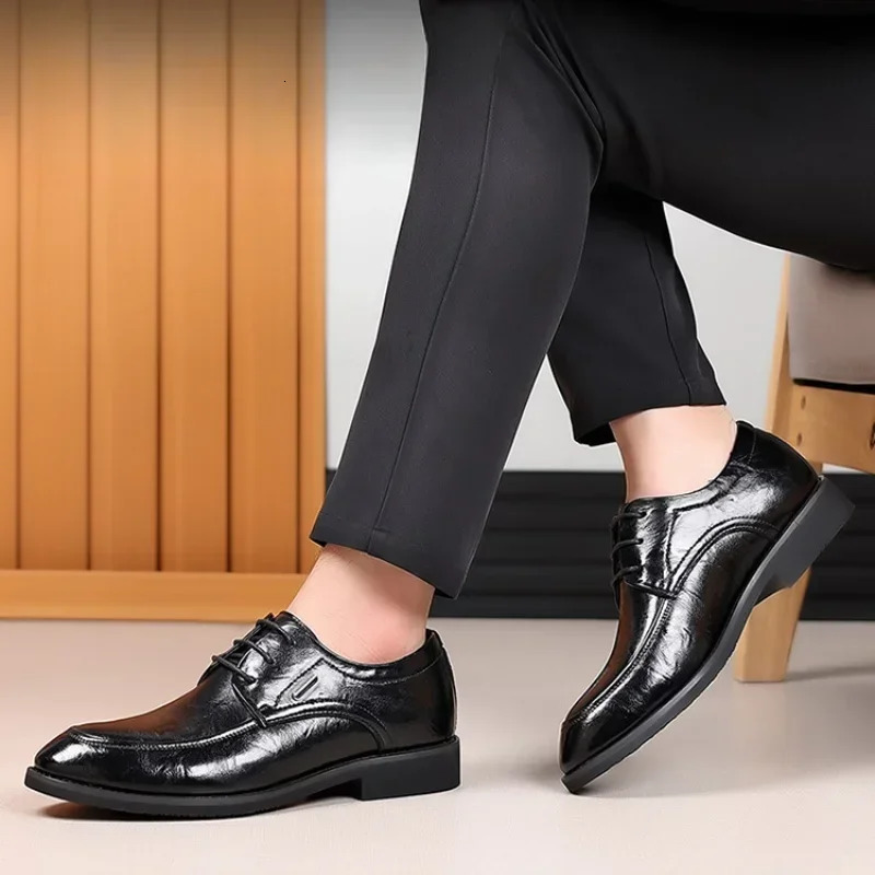 Mens leather shoes business loft cowboy boots increased height commuting shoes mens British suit grooms wedding shoes 241031