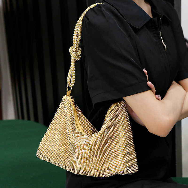 CMM High Brightness Handbag Metal Studded Diamond Dinner Bag Large Capacity Mommy and Lady Bag