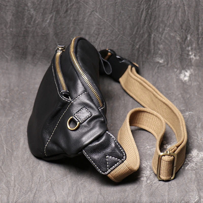 ROOG Stylish Black Genuine Leather Chest Bag | Versatile MultiPocket Casual Waist Great for Travel and Everyday Use 241029