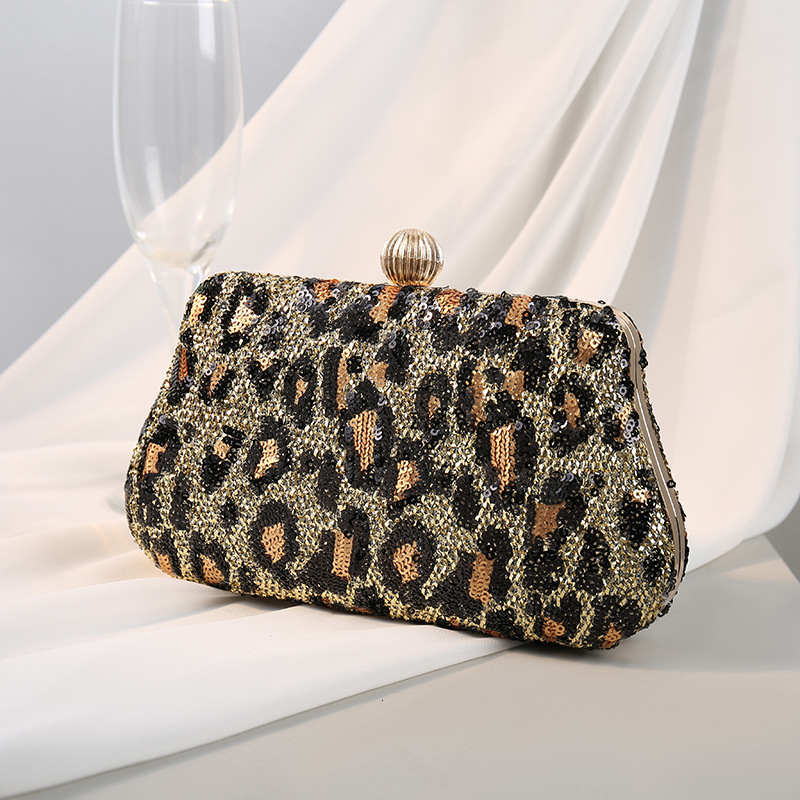 Hot selling new designer women's embroidered sequin leopard print meal bag banquet handbag