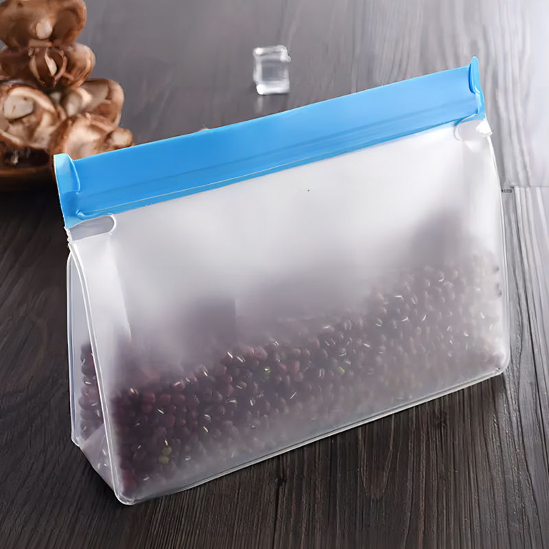 Cross border platform temu specializes in flat PEVA food packaging and storage, with self sealing bags and zippered food preservation bags for storage