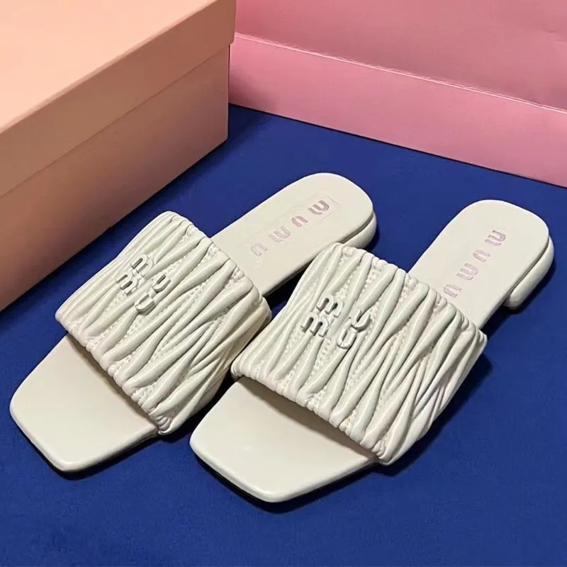Womens Slippers Designer Sandals Flat Mules Fashion Slide Shoe For Woman Leather Rubber Sole Sandale Summer Beach Sliders Black White Fuchsia Blue