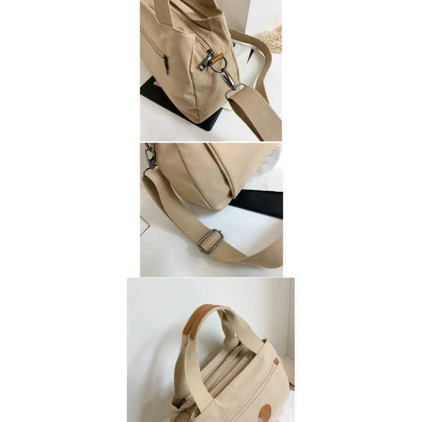 Shoulder Bags Fashion Leisure WoMens Bag WoMens Portable One Shoulder Messenger Bag WoMens Commuting Large Capacity Multi Compartment Bag 241015