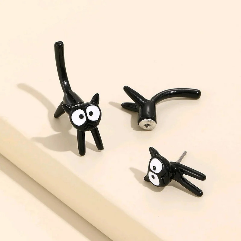 2023 Funny Small Black Cat Earring for Women Girl Fashion Cute Animal Earrings Party Jewelry Gifts Wholesale 241031