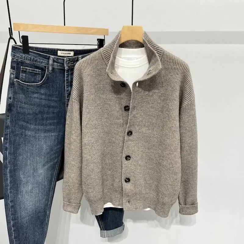 Beige Cardigan Black Knitted Sweaters for Men Plain Polo Man Clothes Solid Color Korean Autumn Japanese Retro Sheap Cigaret 241031
