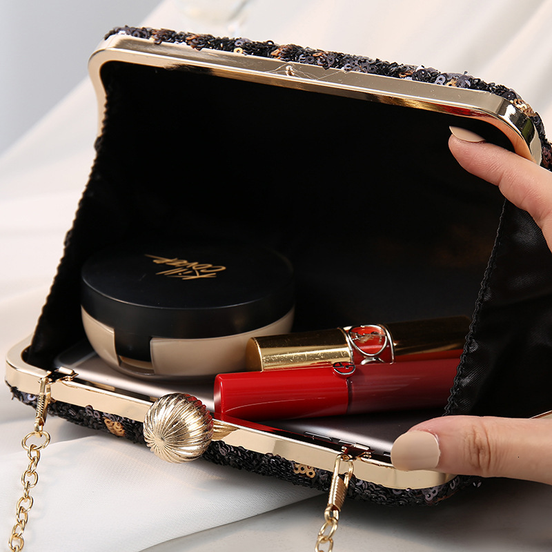 Hot selling new designer women's embroidered sequin leopard print meal bag banquet handbag