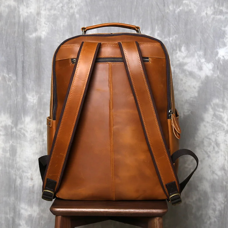 Vintage Top Layer Cowhide Backpack Made Of Genuine Leather Mens HighCapacity Computer Casual Business Travel 241029