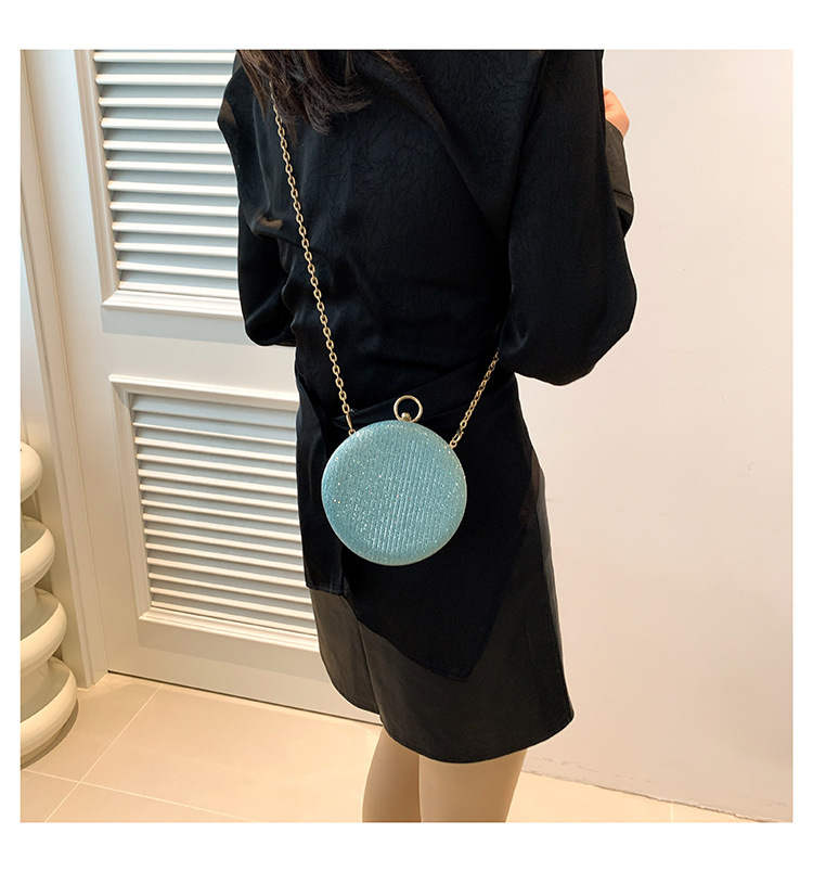 New women's high-end beauty banquet texture simple and fashionable single shoulder fashionable multifunctional woven crossbody bag