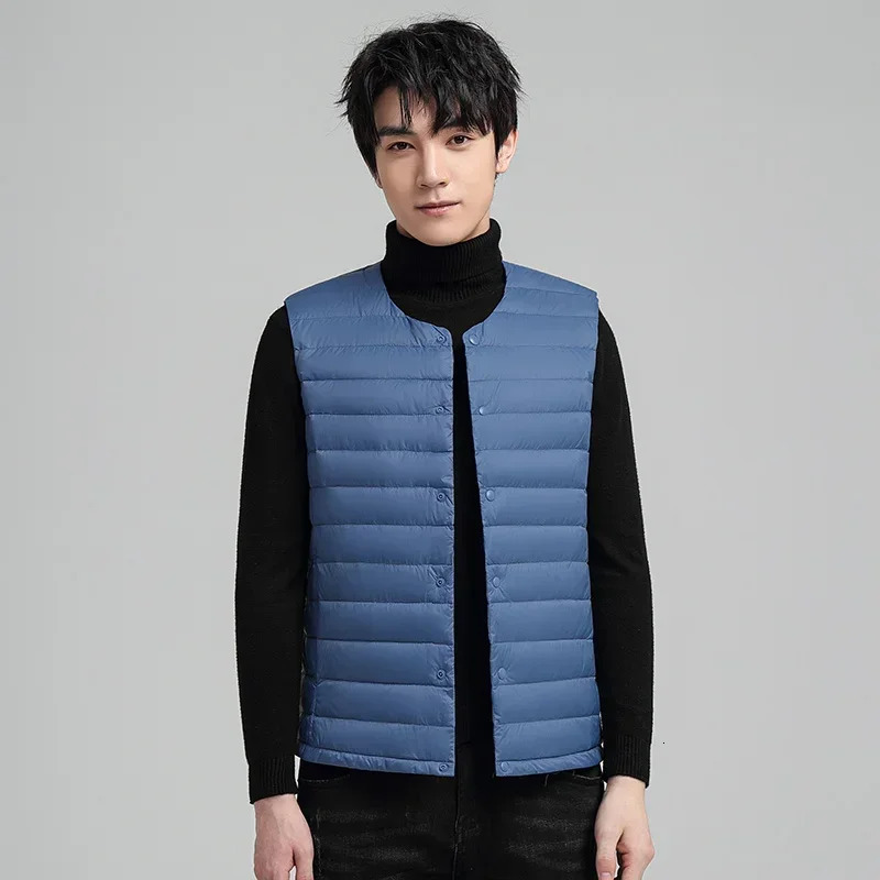 Lightweight Down Vests Men 90 White Duck Packable Winter Solid Portable Sleeveless Waistcoat Homme Warm Parkas Male 241024