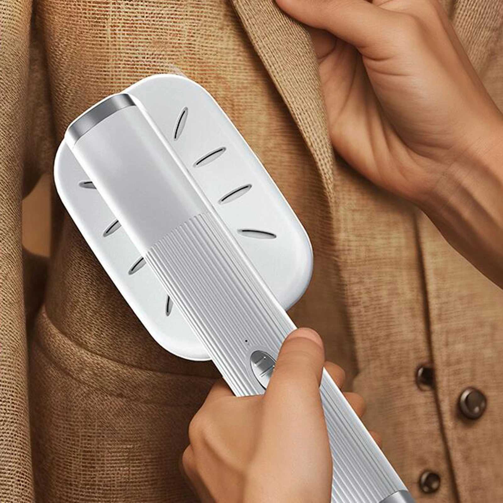 Mini steam iron handheld clothing steam engine travel steam iron quickly heats up clothing steam engine business portable steam engine Y241101