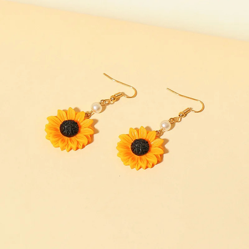 Crossborder fashion versatile sunflower pearl shape flower womens earrings 241031