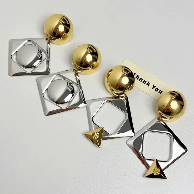 Hyperbole Square Pendant Earrings Womens Geometric Hollow Smooth Gloss Gold Silver Large Pendant Earrings 241031