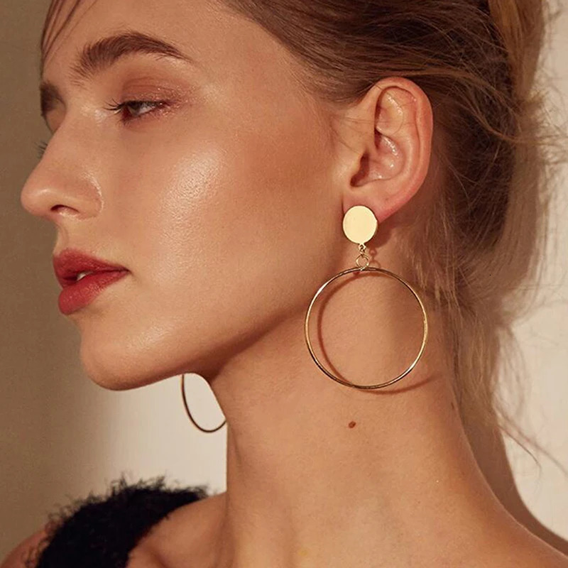 Simple Fashion Gold Silver Plated Geometric Big Round No Pierced Clip Earring for Ear Hole Women Hollow Clips Jewelry 241031