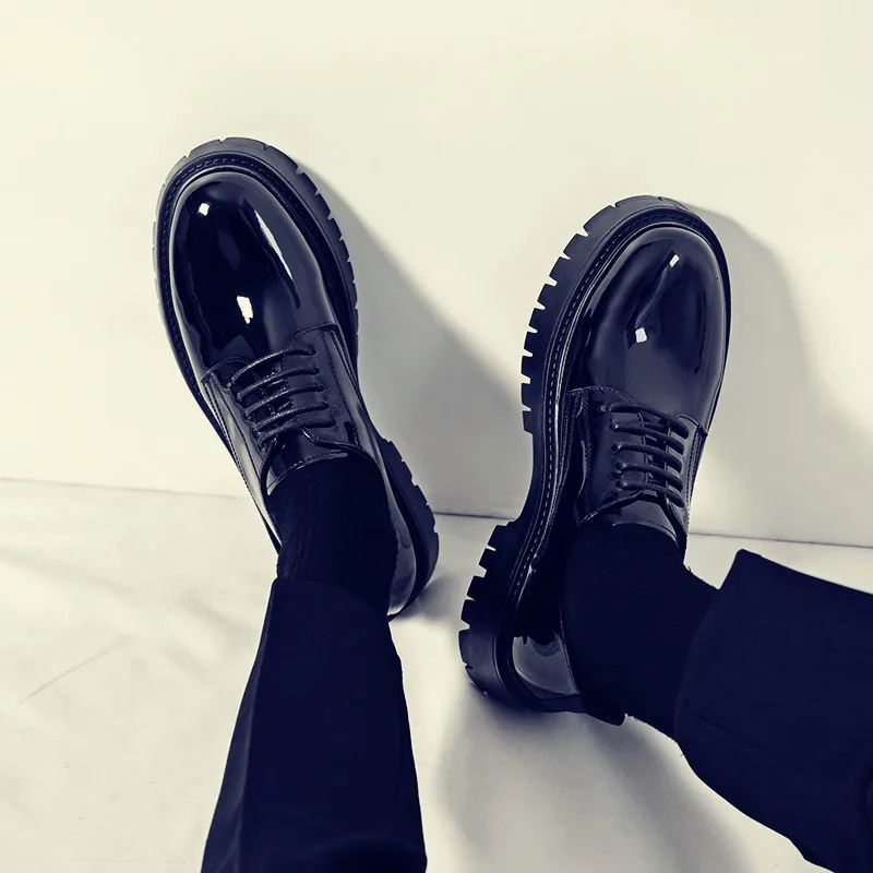 Mens Oxford shoes patent leather mens office shoes mens formal shoes high-end black leather shoes 241031