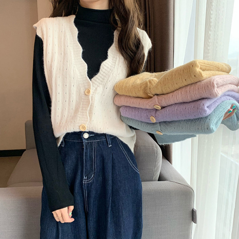 Korean Version Autumn Winter New Item Hollowed Out V Neck Knitted Vest Women Worn Inside And Outside College Style Small Fresh Camisole For Women F110