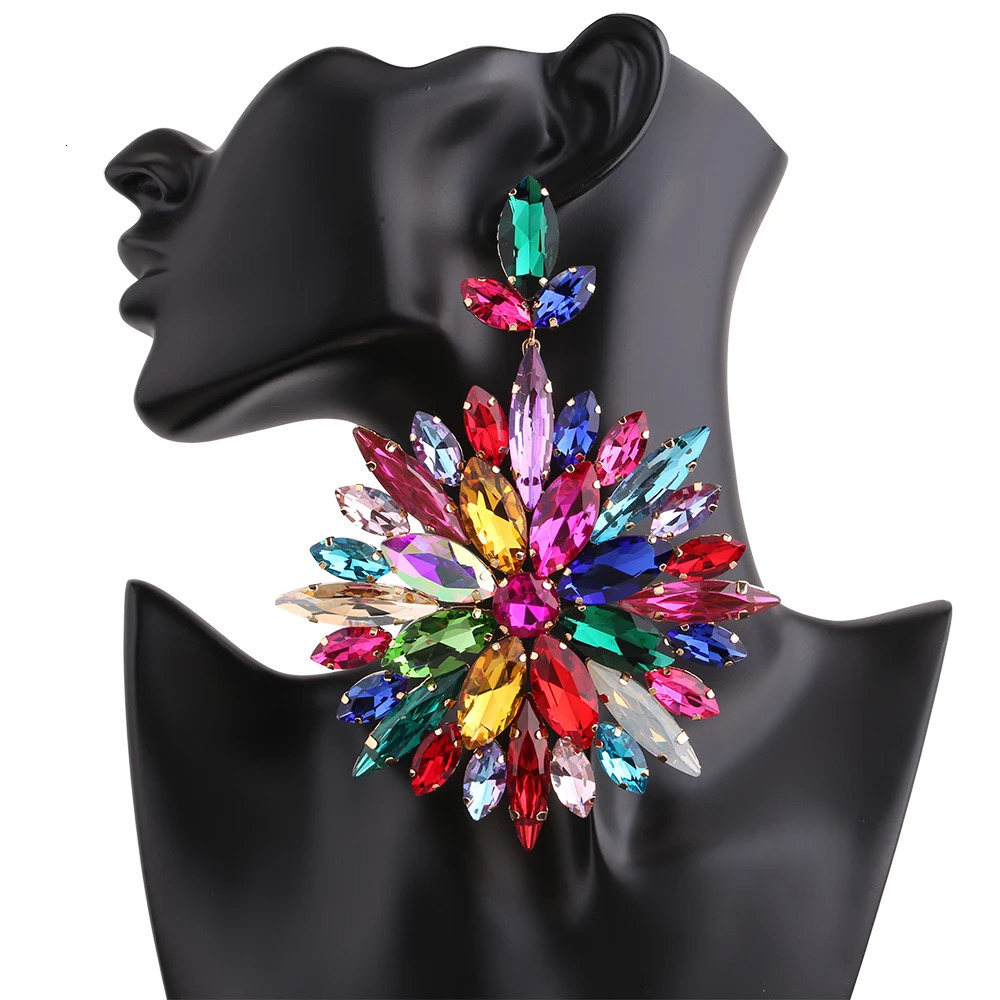 Exaggerated Large Pendant Crystal Earrings for Women Temperature Fashion Super Water Diamond Long Tigram Pendant Earrings Wholesale 241031