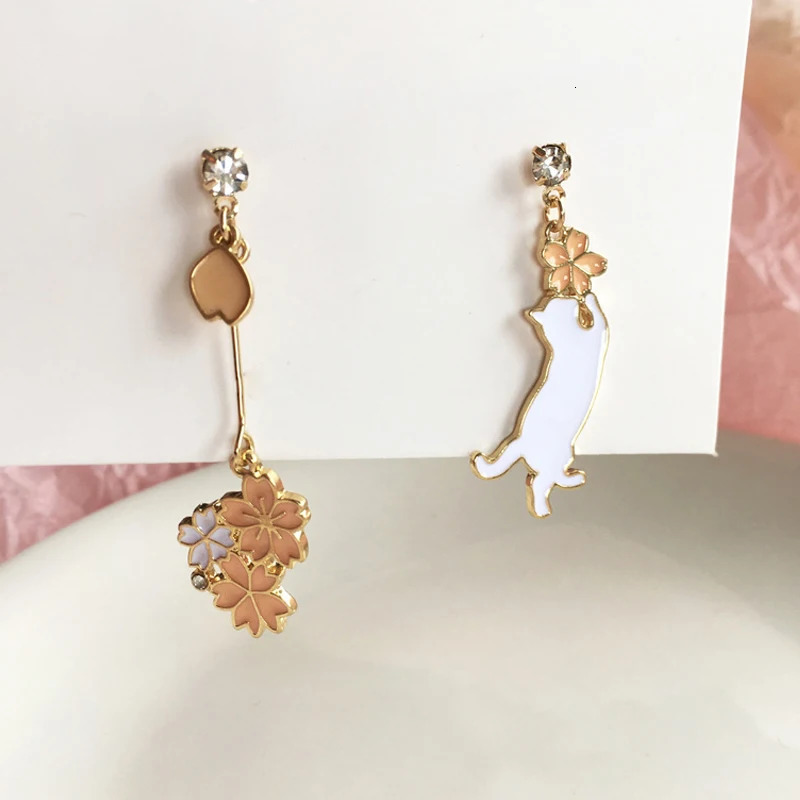 Fashion Flower Cute Animal Cat Dangle Earrings For Women Moon Stars Kitten Flowers Asymmetrical Earring Party Jewelry Gifts 241031